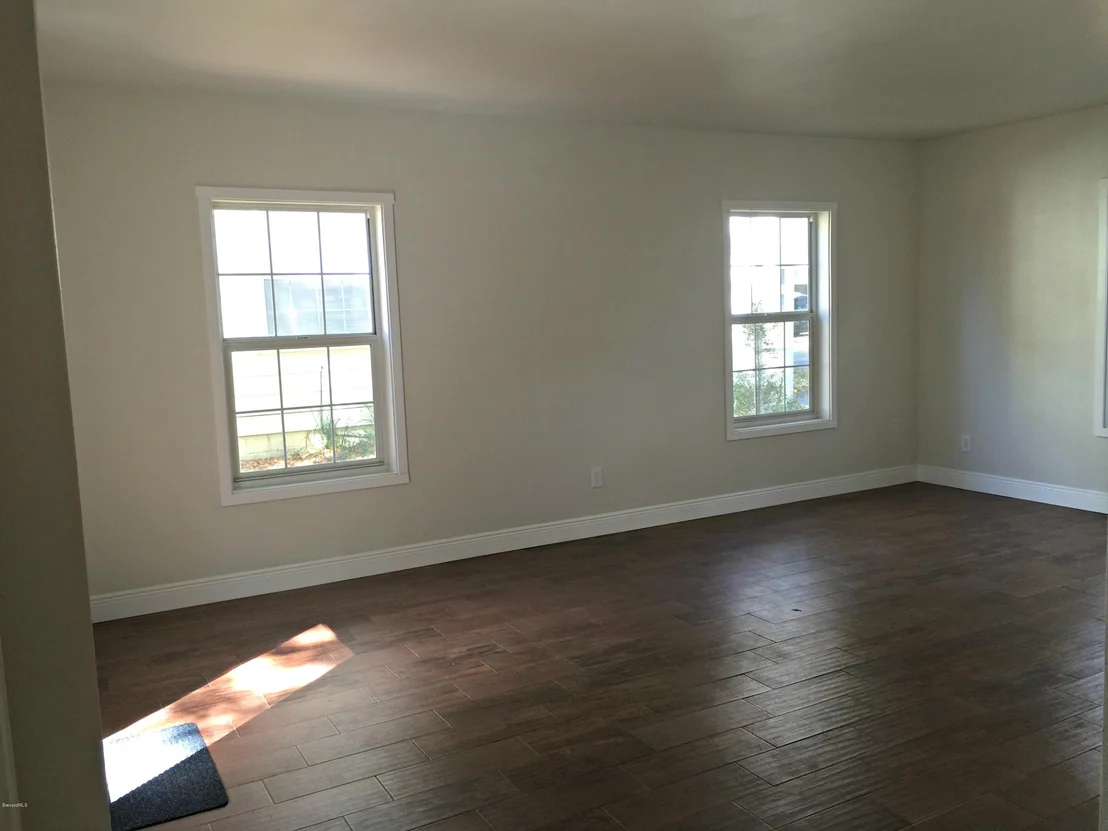 Photo of 218 Emory Place