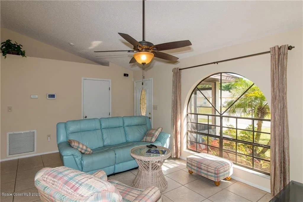 Photo of 1533 Polynesian Lane