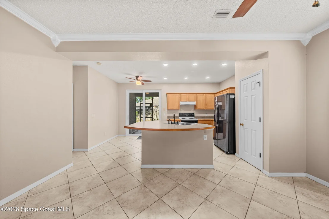 Photo of 851 Benton Drive