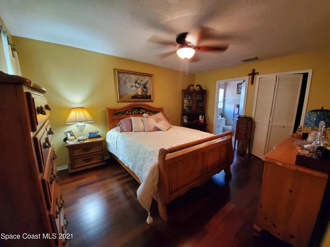 Photo of 1476 California Drive