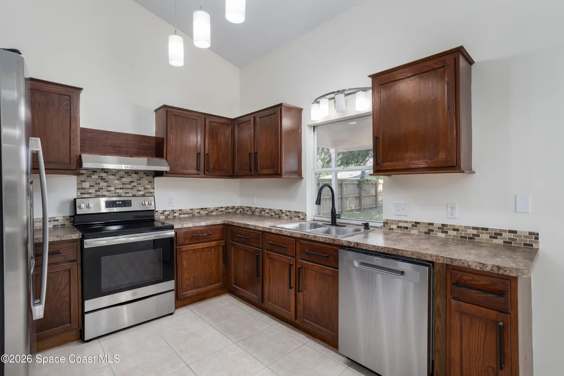 Photo of 5134 Jamaica Road