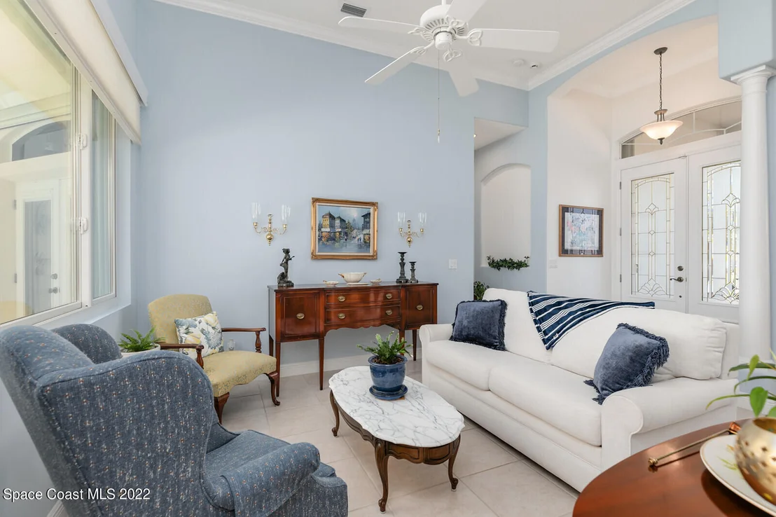 Photo of 1220 Starling Way