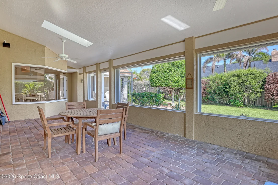 Photo of 402 Peregrine Drive