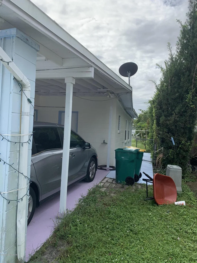 Photo of 3021 Grace Street