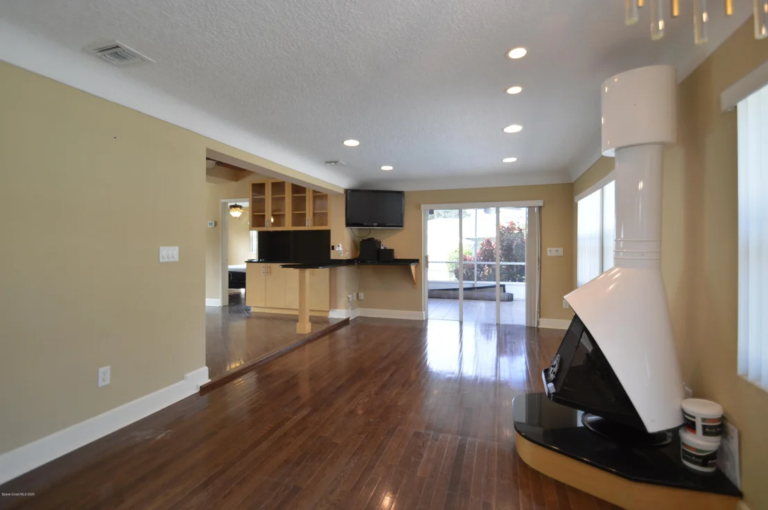 Photo of 320 Par Avenue