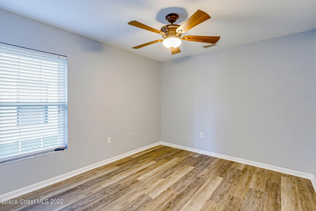 Photo of 491 Dillard Drive SE