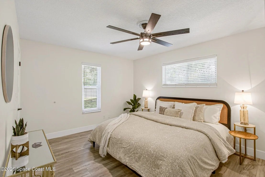 Photo of 3255 Hield Road