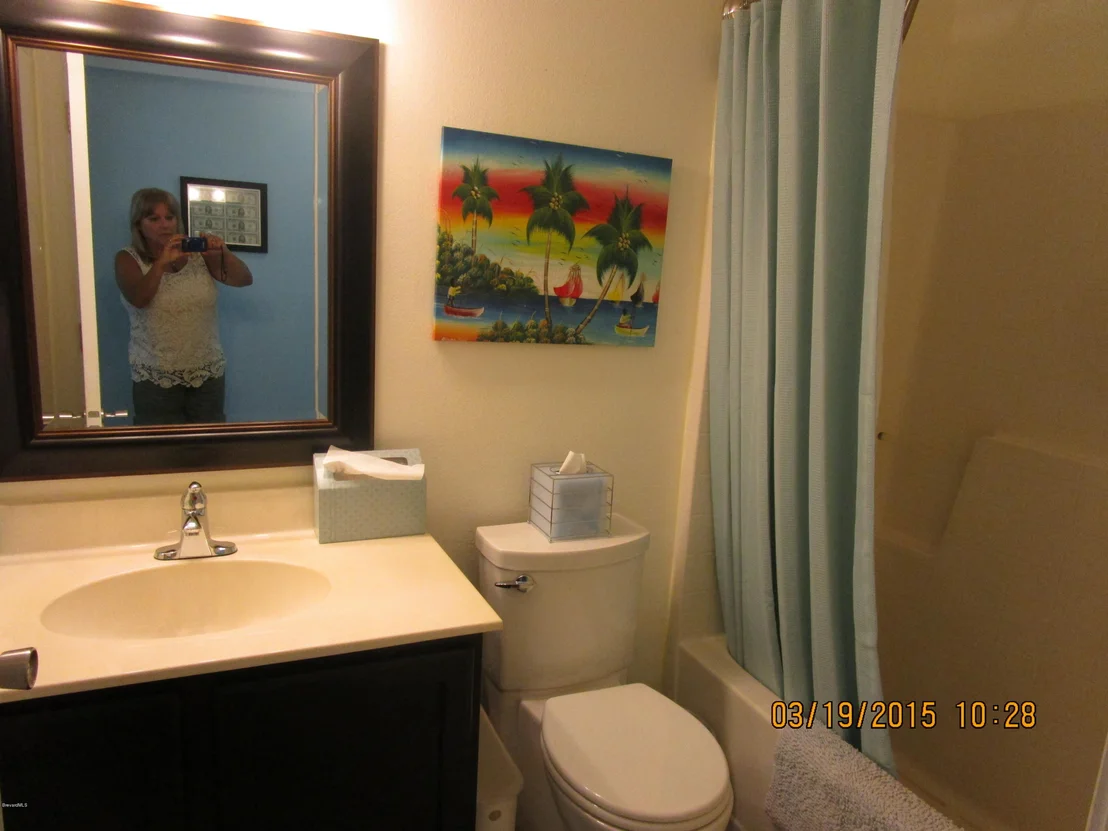 Photo of 1170 White Oak Circle