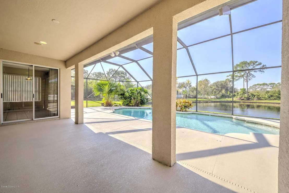 Photo of 3516 Peninsula Circle