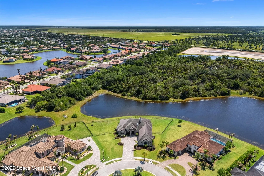 Photo of 4696 Tea Tree Court