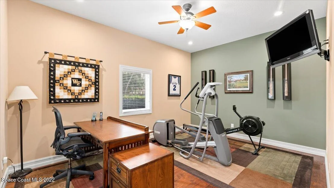 Photo of 873 Oak Park Drive