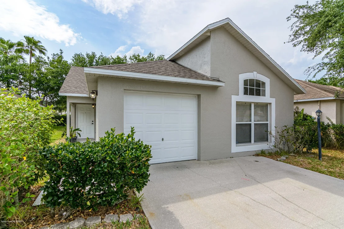 Photo of 2740 Maderia Circle