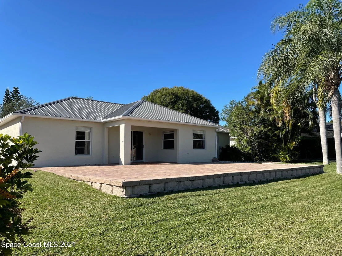 Photo of 5019 Alamanda Drive