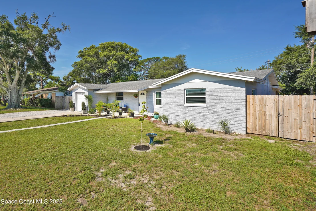 Photo of 705 Prospect Avenue