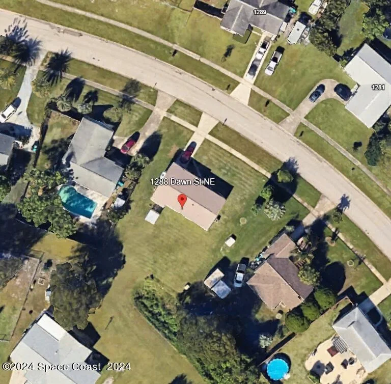 Photo of 1288 Dawn Street NE