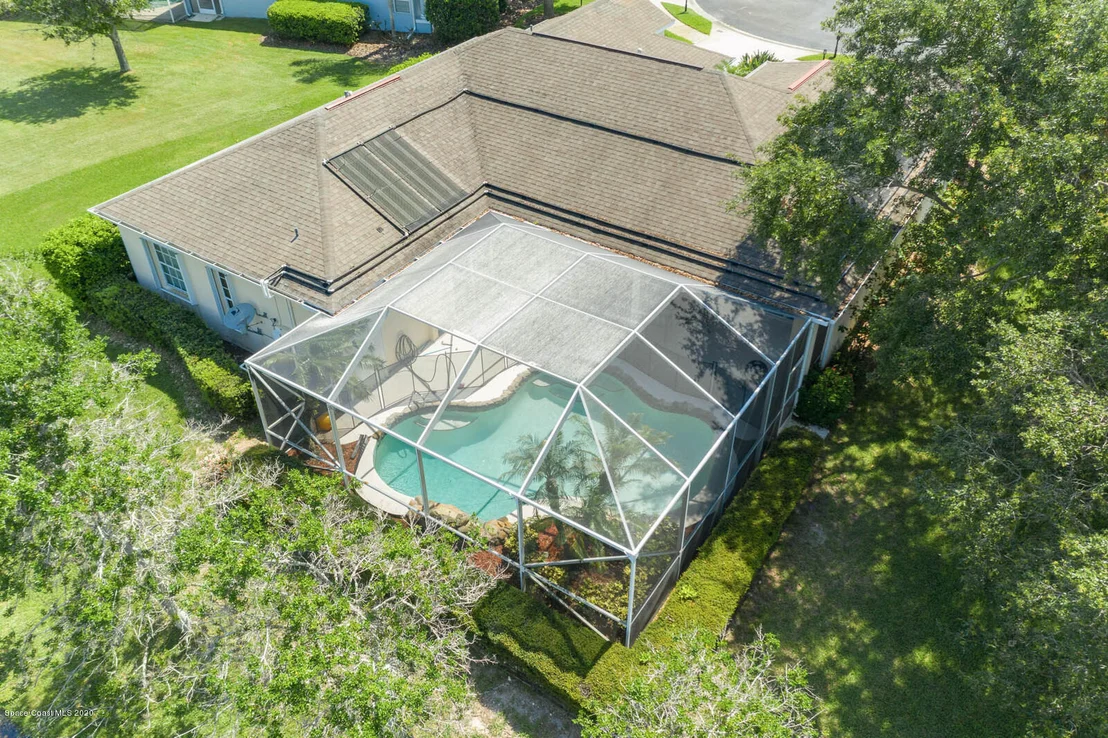 Photo of 5800 Sheffield Place