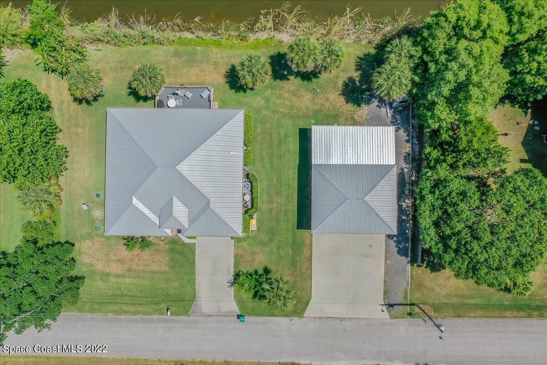 Photo of 5265 Evinrude Road