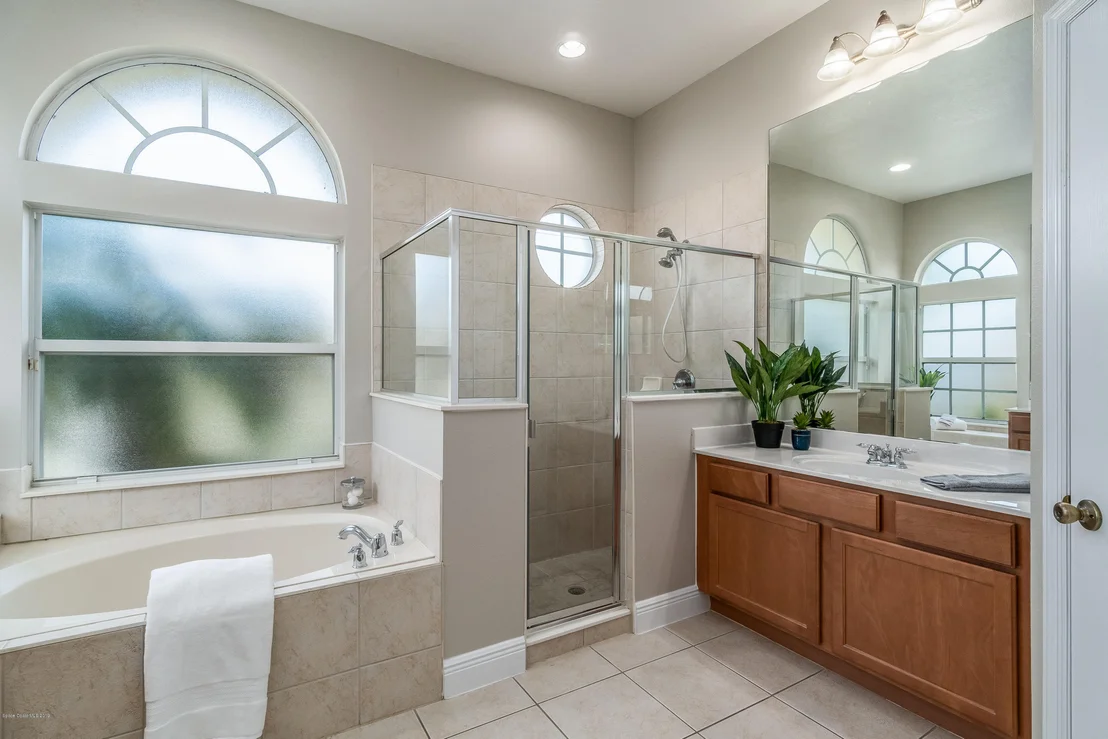 Photo of 3417 Peninsula Circle