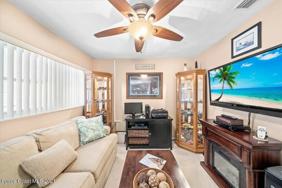Photo of 457 Penguin Drive