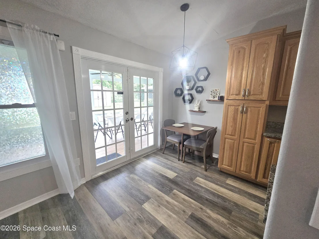 Photo of 910 Ithaca Avenue SE