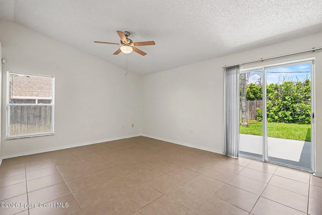 Photo of 660 Palm Drive