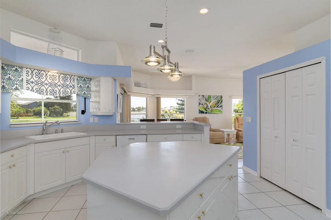 Photo of 4060 Long Leaf Drive