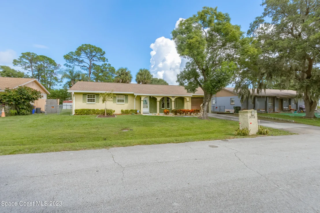Photo of 1018 Bernice Road
