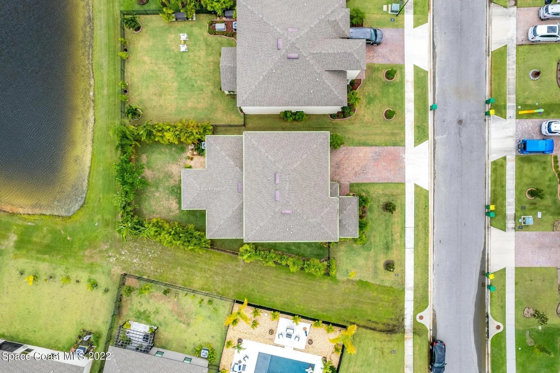 Photo of 4279 Alligator Flag Circle