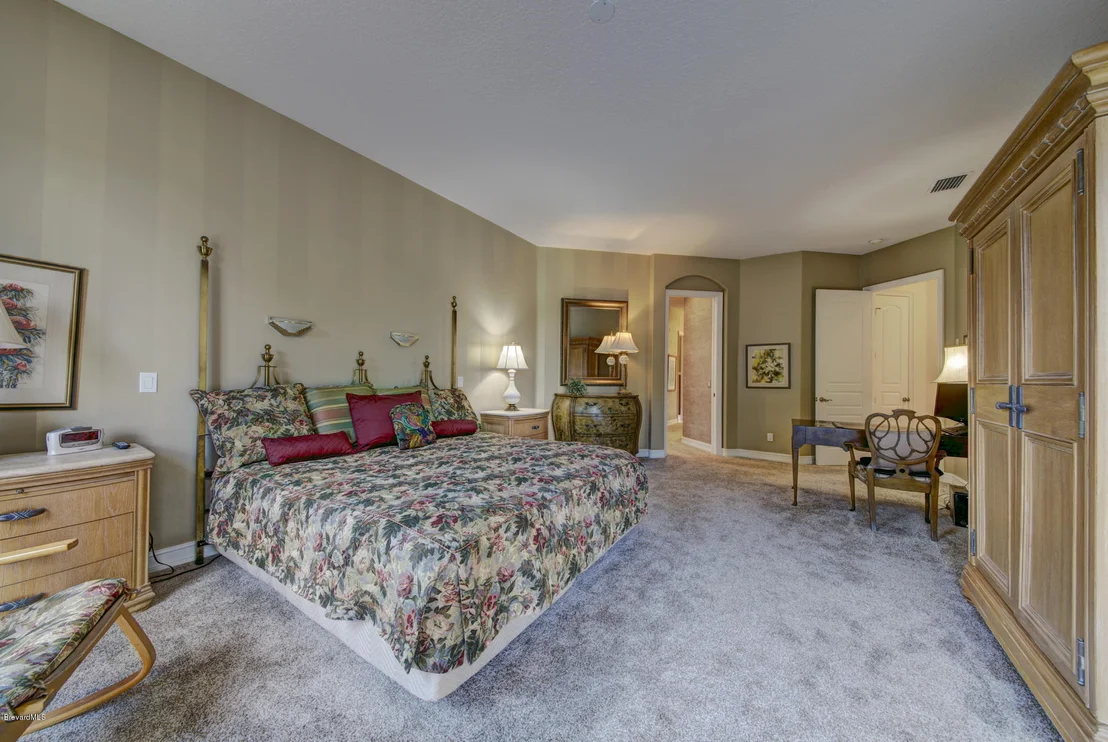 Photo of 8317 Cromwell Place