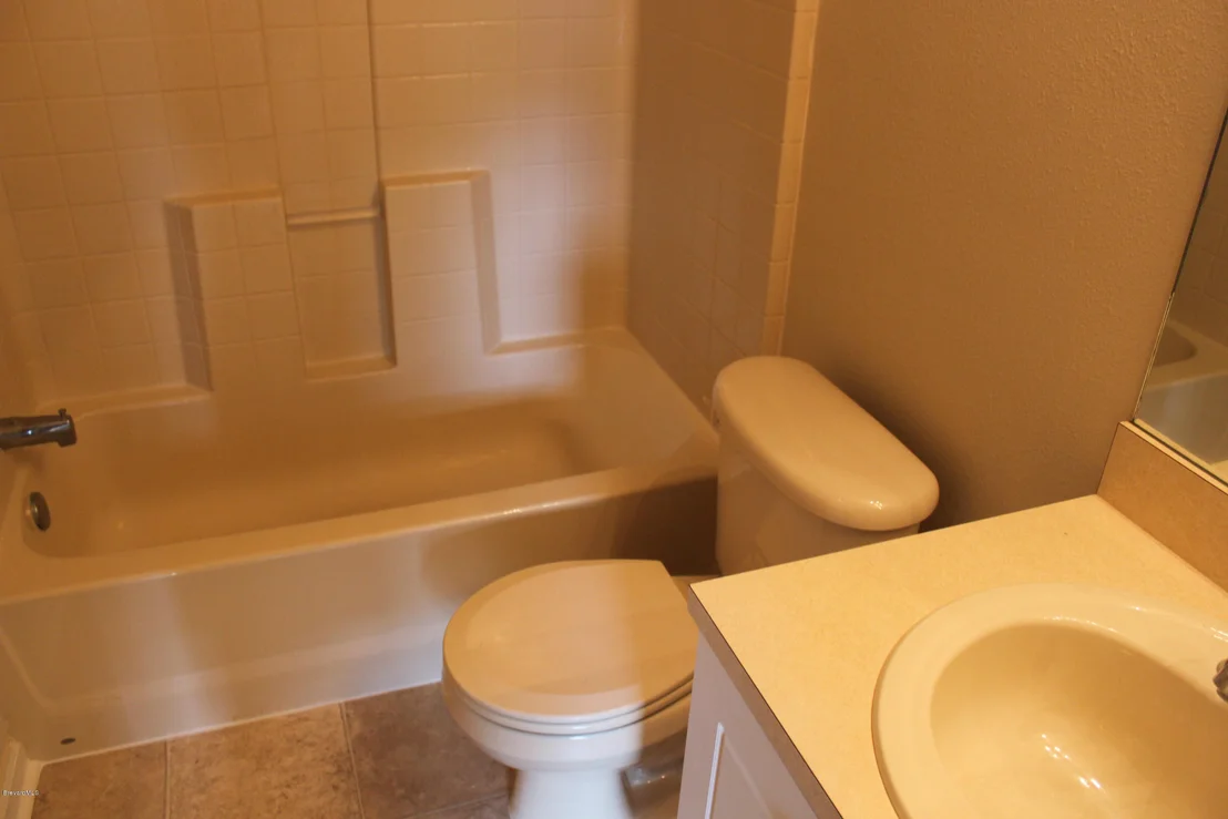 Photo of Unit 104 at 910 Luminary Circle