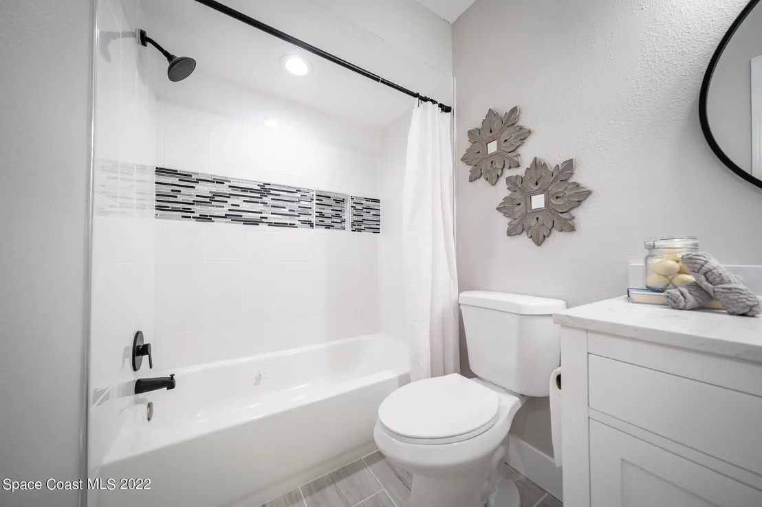 Photo of 5075 Jumper Street