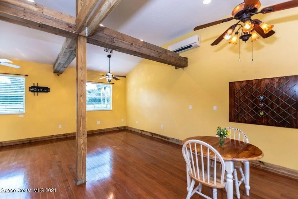 Photo of 6580 State Road 46