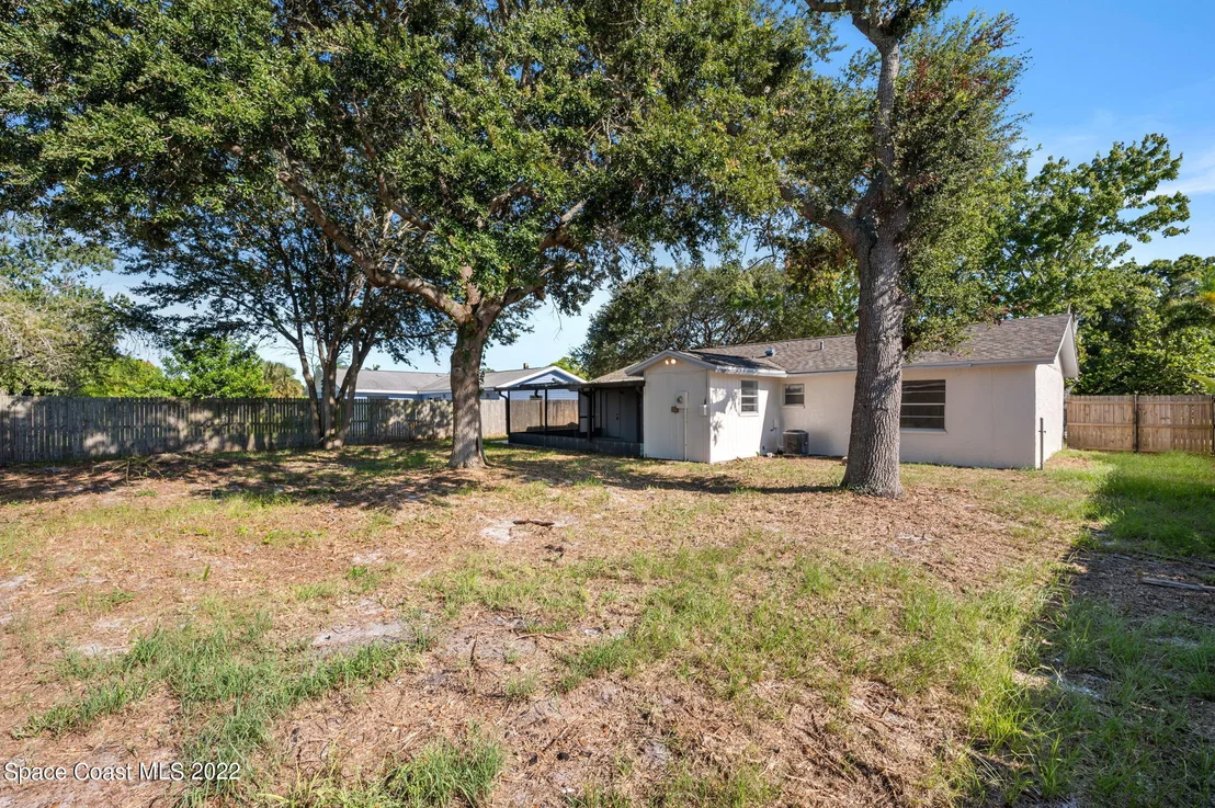 Photo of 2856 Lancaster Road