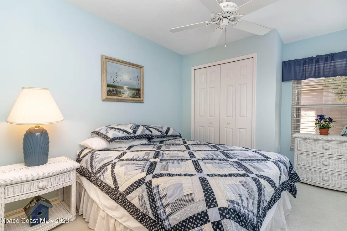 Photo of 2421 Addington Circle