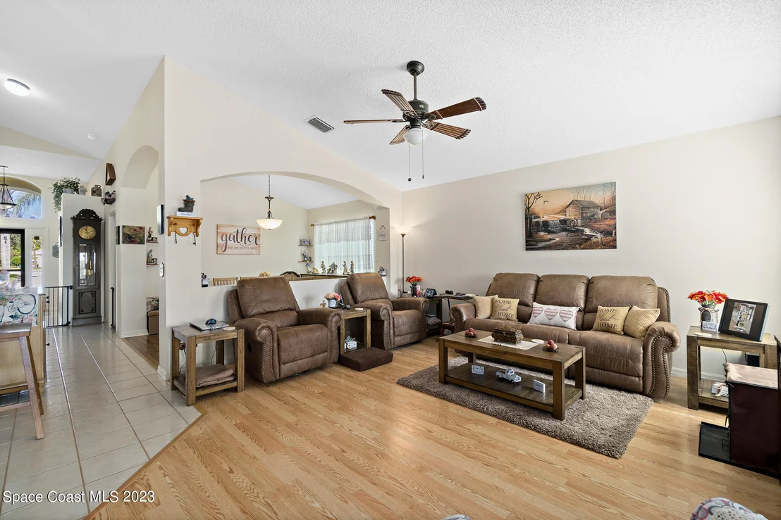 Photo of 1729 Sun Gazer Drive
