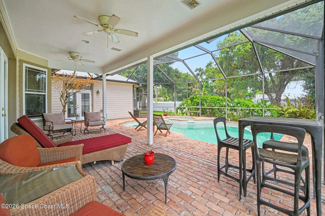 Photo of 10 Wincove Lane