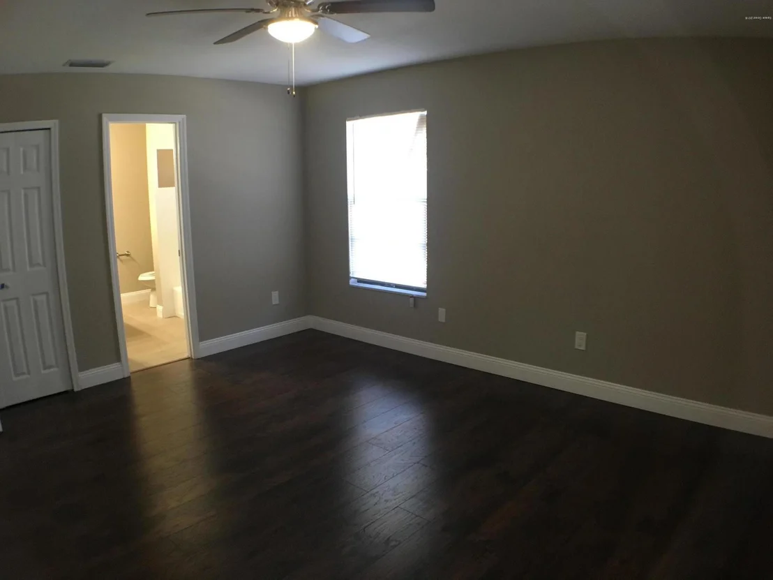 Photo of 6166 Corning Road