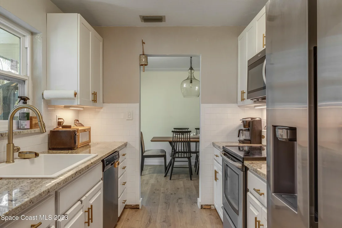 Photo of 160 Melaleuca Drive