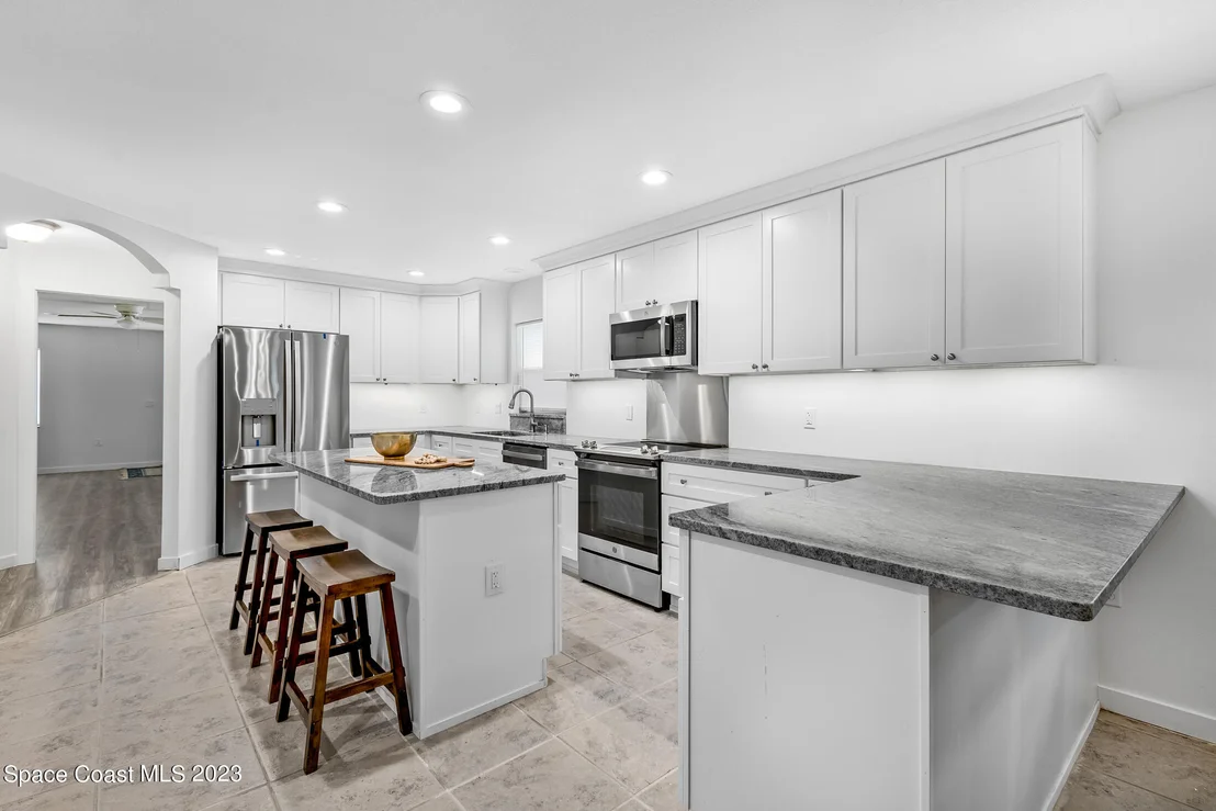 Photo of 472 Gray Road