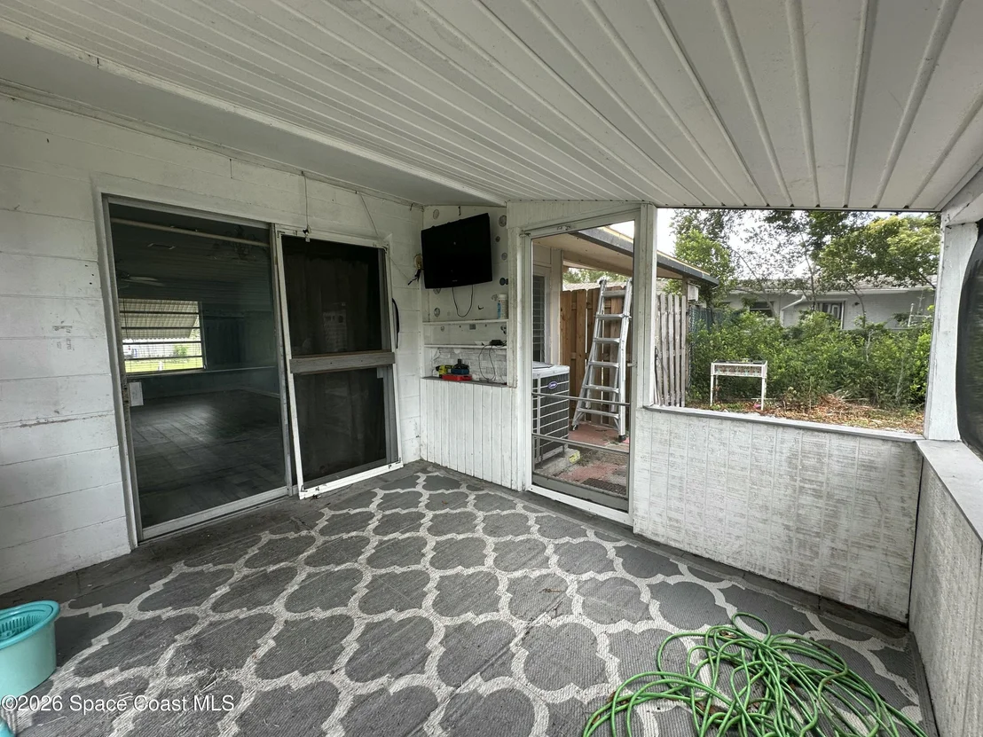 Photo of 1487 Sherry Lane