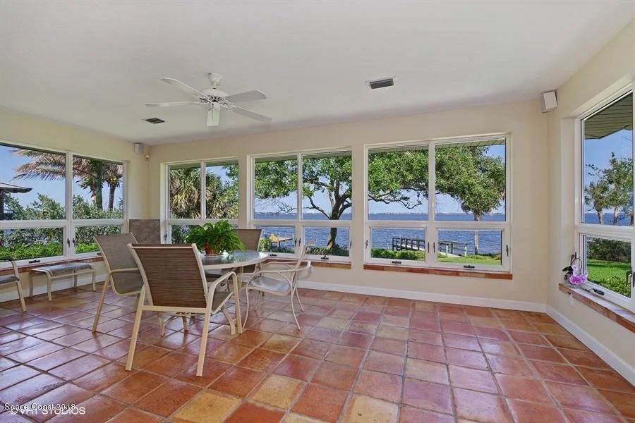 Photo of 839 Indian River Drive