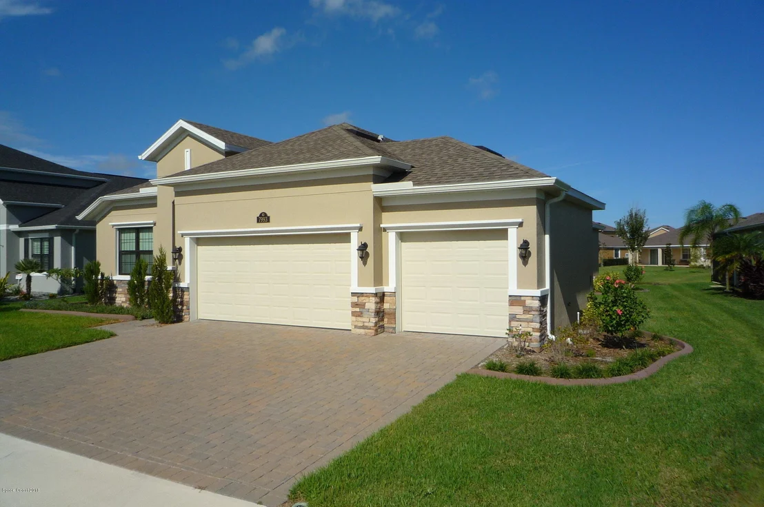 Photo of 7993 Creshire Court