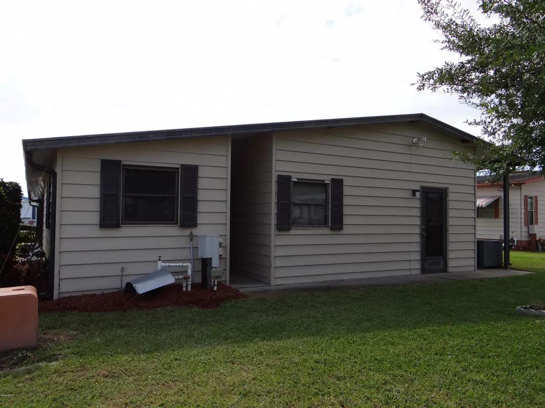 Photo of 527 Lee Court