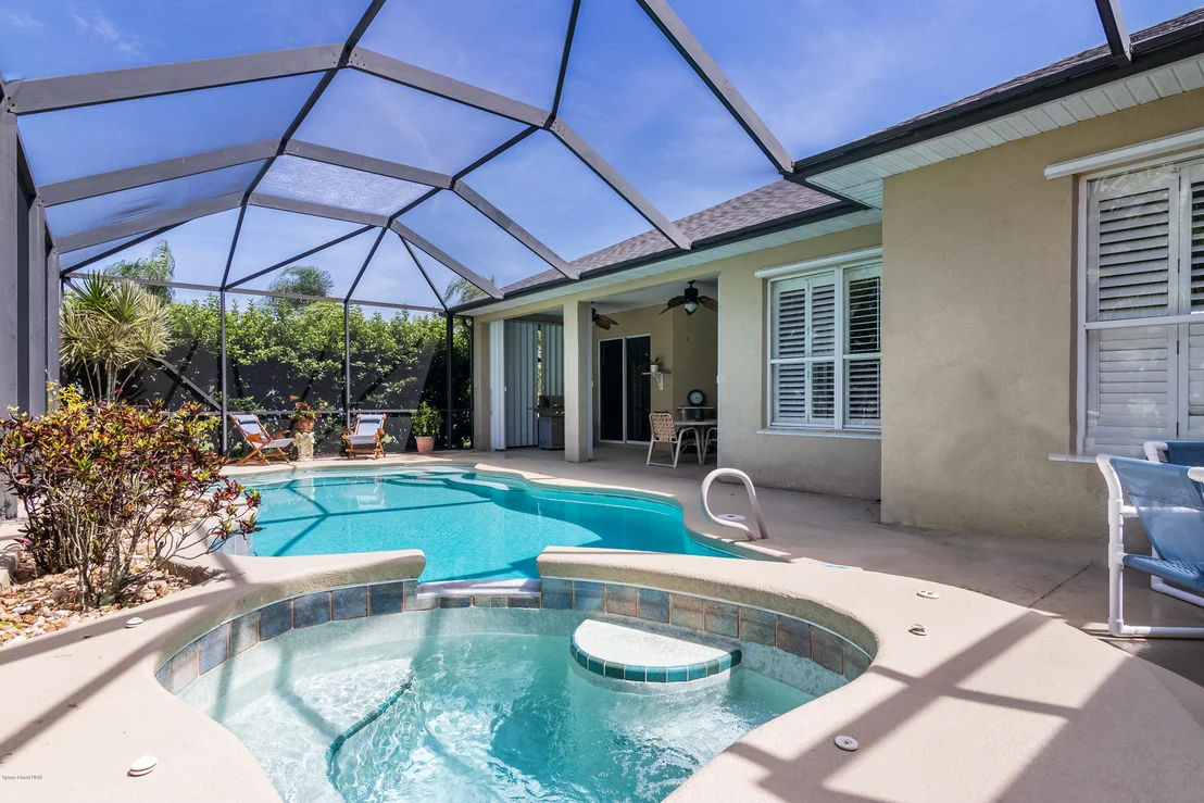 Photo of 1602 Long Pine Road