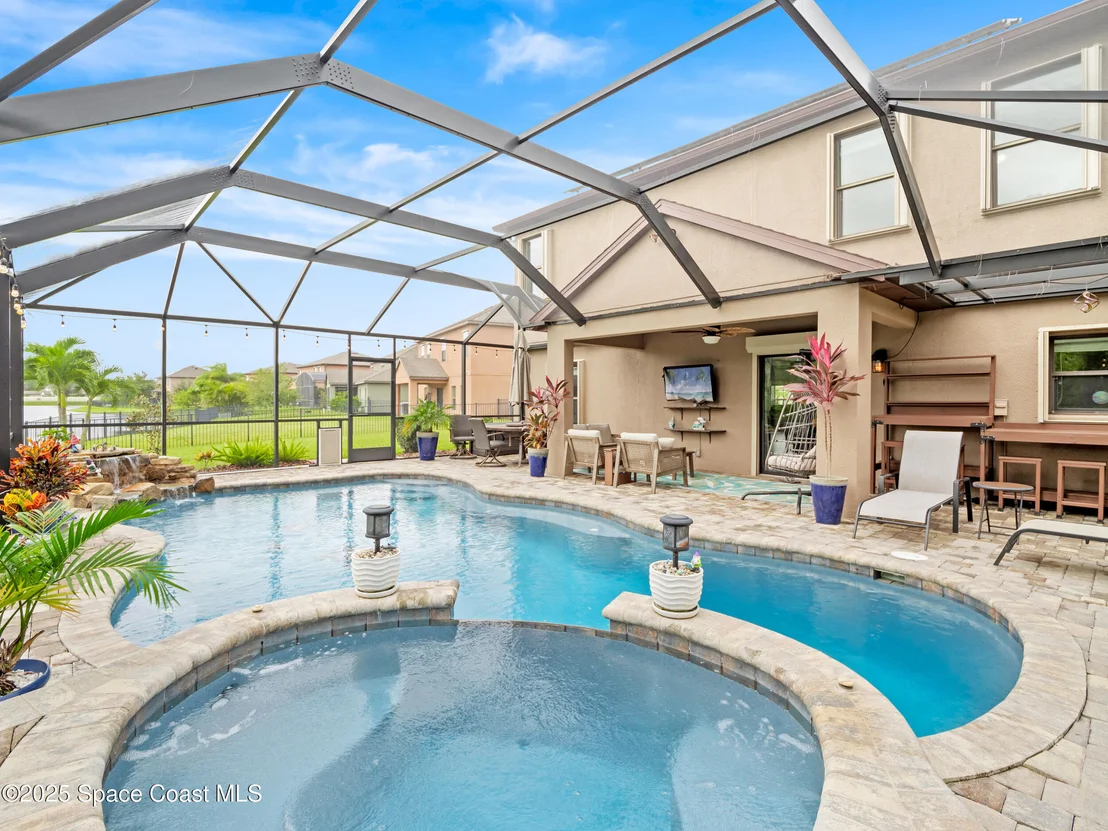 Photo of 850 Fiddleleaf Circle