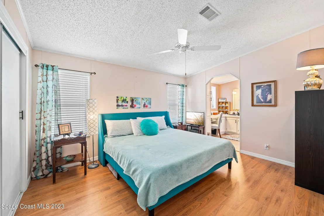 Photo of 1907 Mango Street NE