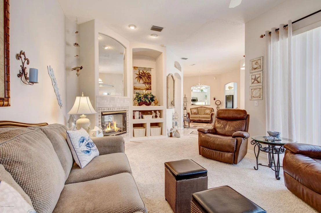 Photo of 485 Carmel Drive