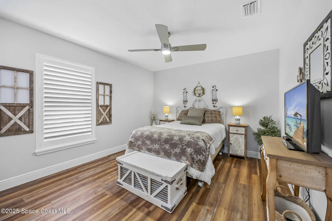 Photo of 1785 Ficus Point Drive