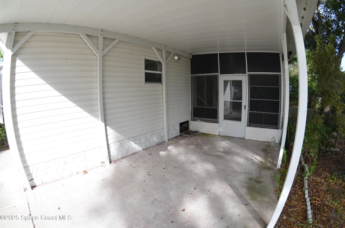 Photo of 1056 Wren Circle