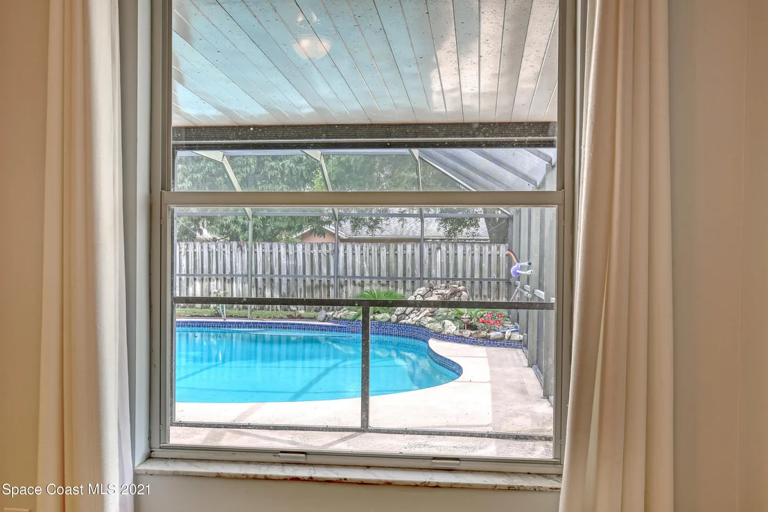 Photo of 649 Sandpiper Circle